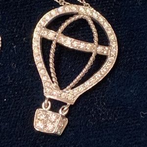 Tiffany platinum necklace with diamonds.